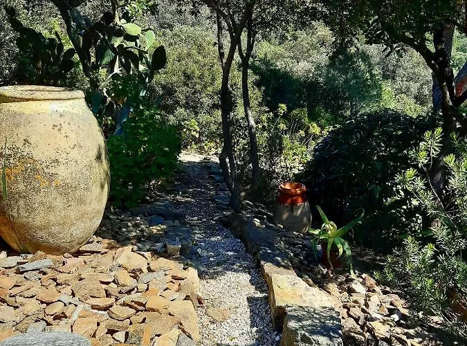 Massacan-vue Πανσιόν 4*