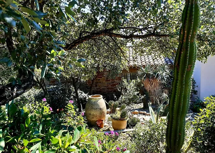 Massacan-vue Pensionat 4*