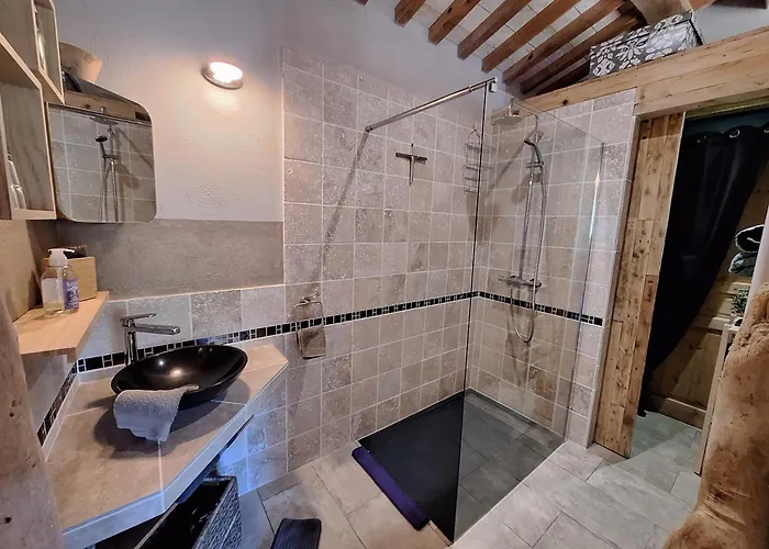 Massacan-vue 4* Le Lavandou